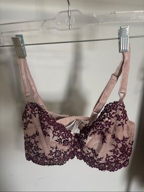 Wacoal Lace Underwire Bra in Mauve with Plum Floral Lace EUC Size 36D